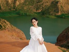 -波浪谷