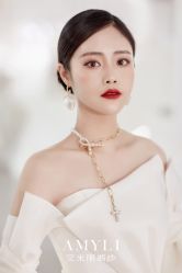 -艾米丽婚纱礼服