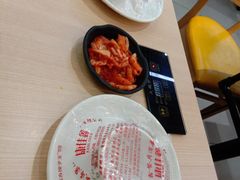 餐具摆设-三清洞摩西韩式年糕火锅(威高广场店)