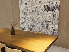 -汉庭优佳(上海娄山关路地铁站店)