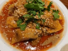 -岘港皇冠假日酒店