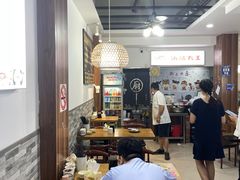 -黄阿姨锅贴大王(万航渡路店)