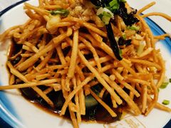 -霄汉牛三鲜湖北砂锅菜(万松园2店)