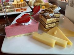 -三亚湾海居铂尔曼度假酒店