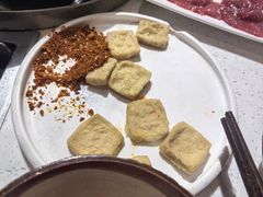 -贵府酸汤牛肉火锅·贵州老字号(飞山街店)