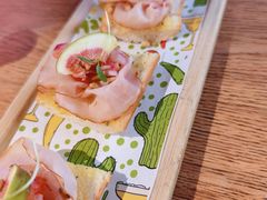 -Famous肥猫墨西哥音乐餐吧(五棵松华熙LIVE店)