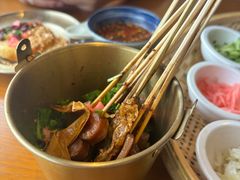 -包整·丝娃娃(一览甲秀楼风景店)