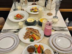 -伯顿西餐厅(厚街香榭丽店)