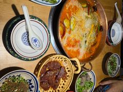 -洱火云南酸菜牛肉火锅(石景山当代商城店)