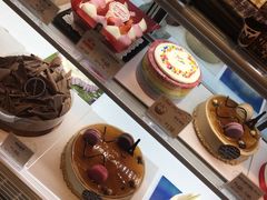 -巴黎贝甜(宜山路店)