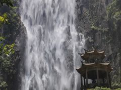 -刘伯温故里景区百丈漈