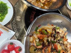 -七欣天香辣蟹火锅(上海银亿滨江店)