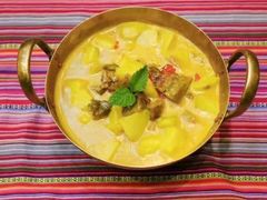 -香巴拉云南餐厅(华莱坞店)