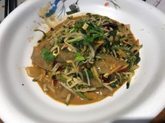 东北拉皮盆菜-95号酱骨·一块豆腐(展春园西路店)