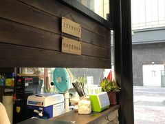 -八月美食小馆(银泰城总店)