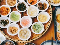 -包整·丝娃娃(一览甲秀楼风景店)