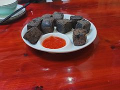 -芦茨金富饭庄·25年老字号·专做稻草鸡
