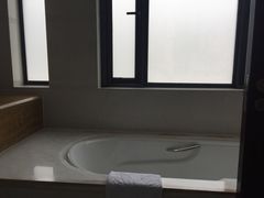 -东航云逸酒店(九溪烟树店)