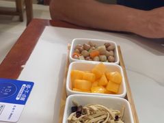 -鲁南仔·滕州炒鸡(经三路店)