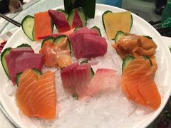 -八府香鸭·啫啫煲(华山路店)