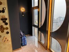 -Ting无边际江景酒店(重庆解放碑云端之眼店)