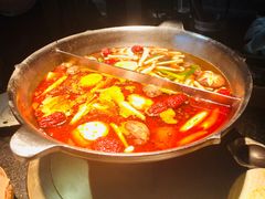-湊湊火锅·茶憩(新中关购物中心店)