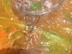 -野山舂·贵州现舂酸汤火锅(鸿通城店)