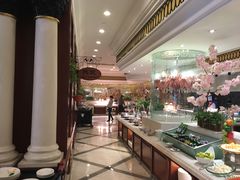 自助取餐区-古南都饭店-遂心遂意自助餐厅(广州路店)