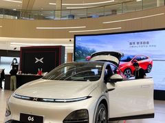 -小鹏汽车体验中心(苏州龙湖狮山天街店)