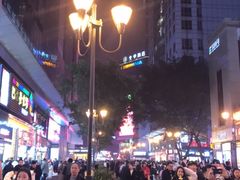 -八一好吃街·高品美食广场