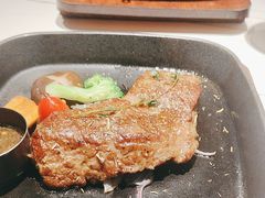 -牛扒先生·厚切雪花牛扒西餐厅(北京路禺山路店)