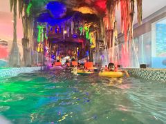 -海豚堡温泉水乐园