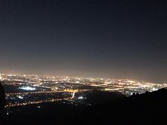 -鬼笑石后山停车场