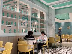 大堂-姚姚酸菜鱼·金戈戈香港豉油鸡(喜荟城联名店)