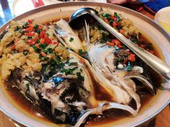 招牌黄椒鱼头-涌上外婆桥(南塘店)