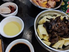 -炮爷东北铁锅炖(棠安路店)
