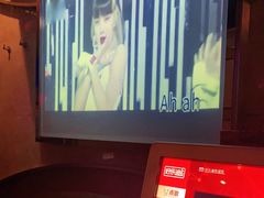-好乐迪(张扬路八佰伴店)