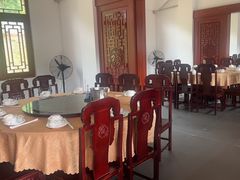-粤北餐馆