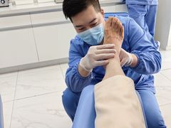-Andrew指甲专科灰指甲·甲沟炎矫正·3D步态矫形鞋垫定制(浦三路店)
