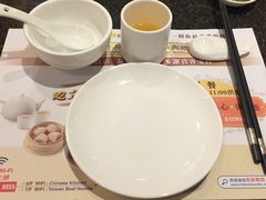 餐具摆设-中国厨房/台湾牛肉面