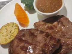 -斗牛士牛排餐厅(嘉里汇店)