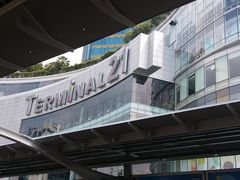 -Pier 21 (Terminal 21 Asok)