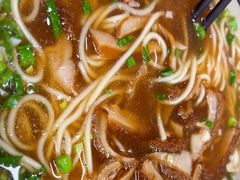 -小马牛肉面·牛骨熬制(南京博物院店)