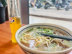 -小马牛肉面·牛骨熬制(南京博物院店)