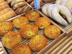 红豆皇冠-焙丽拾光(麦凯乐直营店)