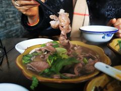 牛心-小杨翘脚牛肉