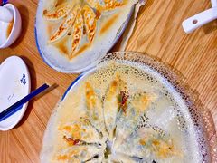 -宽鲜锅贴家常菜(永旺东部购物中心香港中路店)