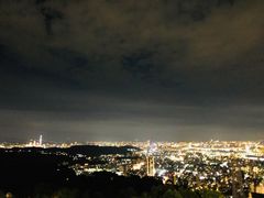 -草山夜未眠景观餐厅