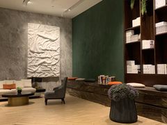 -和颐至尊酒店(上海徐家汇桂林公园地铁站店)