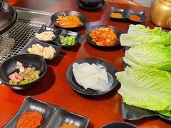 -肉甲韩国木炭烤肉(新壹街1店)
